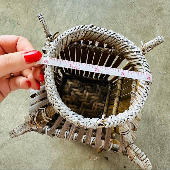 VINTAGE Brown Wood Wicker Woven Tall Basket Accent Decor Vase Handles Y2K 90s - Picture 8 of 8